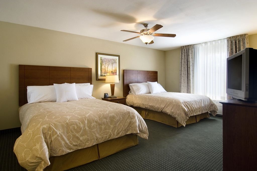 Larkspur Landing Extended Stay Suites St Louis Riverport Меріленд-Гайтс Номер фото